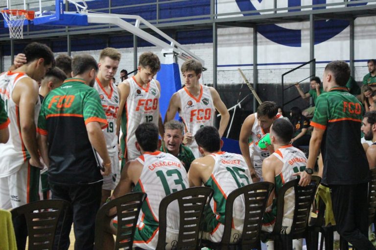 Federal de Básquet: Ferro debutó con un triunfo en Villegas