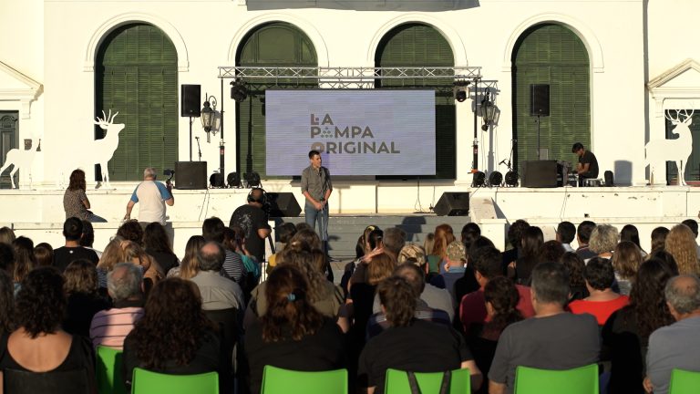 Presentaron la temporada de avistajes de ciervos en brama en Parque Luro