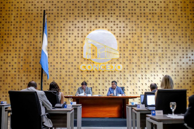 General Pico: ampliación de agua potable, convenios de emergencias médicas y Mes de la Mujer entre los temas aprobados en el Concejo Deliberante