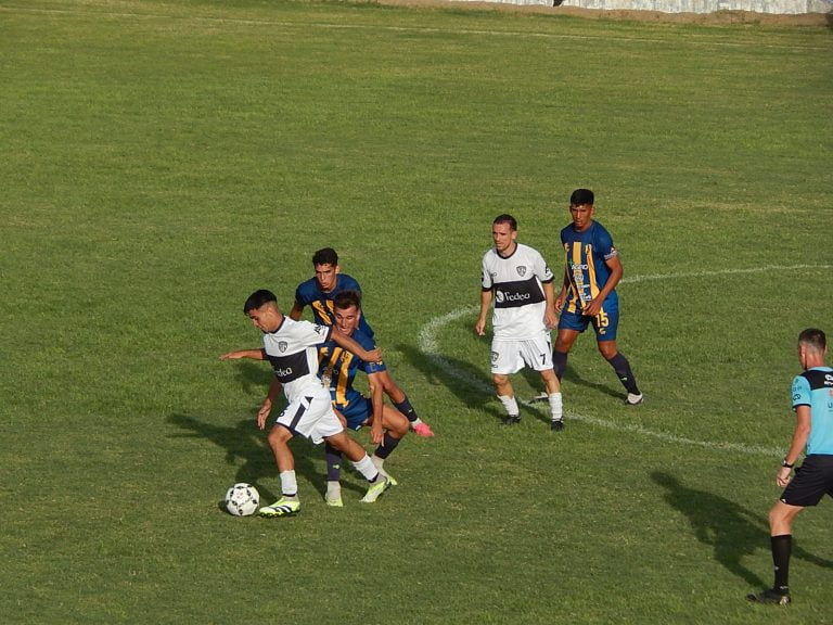 Liga Pampeana: Pico FBC empató con dos jugadores menos ante All Boys de Trenel