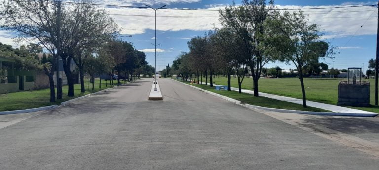 Metileo cumple 114 años y los encuentra proyectando obras para tratar la cuestión ambiental de la localidad