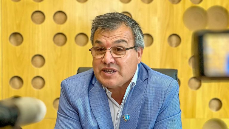 Agua potable | “Es una respuesta rápida a los vecinos para que comiencen a ejecutarse las obras”, dijo el viceintendente Campo
