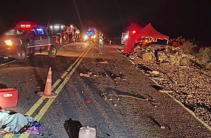 Una familia destruida: murieron un matrimonio y dos de sus hijos en un fatal choque cerca de Casa de Piedra