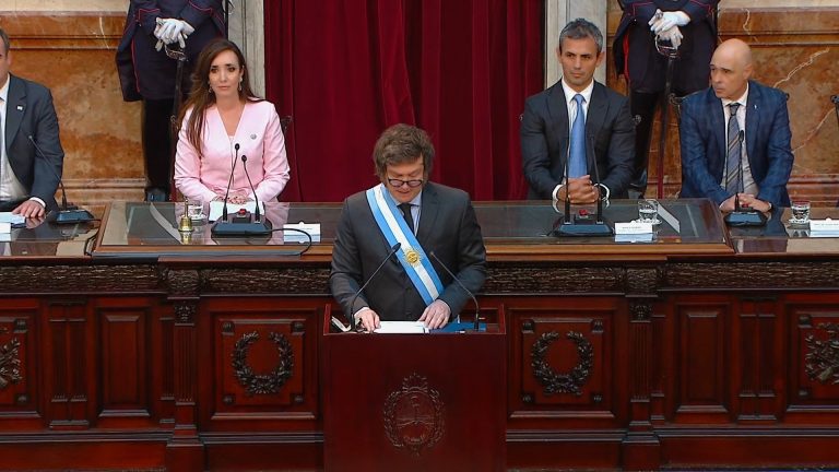 Pacto del 25 de Mayo: Los 10 puntos de la propuesta fundacional que presentó Javier Milei ante la Asamblea Legislativa