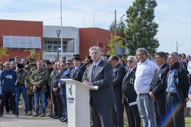 Ziliotto en el acto de Malvinas: “este no es otro 2 de abril más, vivimos una permanente desvalorización, un permanente negacionismo de las causas populares”