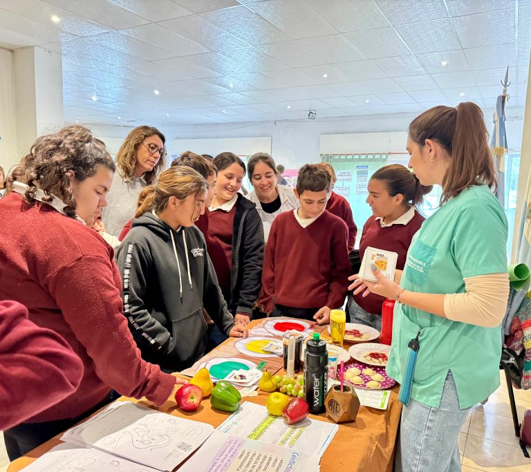 Intendente Alvear, sede de la feria “Mi salud, mi derecho”