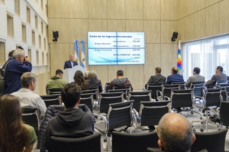 “Hace diez días que estamos consumiendo un gas que va a valer, por mínimo, un 800% más. ¿Lo sabe la sociedad?”, se preguntó el Gobernador Ziliotto
