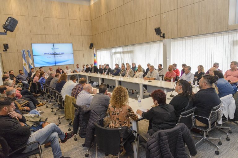 Ziliotto juntó a 66 gremios para plantear el impacto de las políticas nacionales en La Pampa