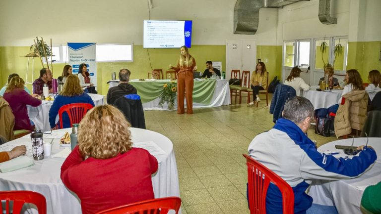 Directivos de Centros de Formación Técnico-Profesional se reunieron: “Es muy importante que nos marquen las políticas educativas”, afirmó Esteban Fiandrino