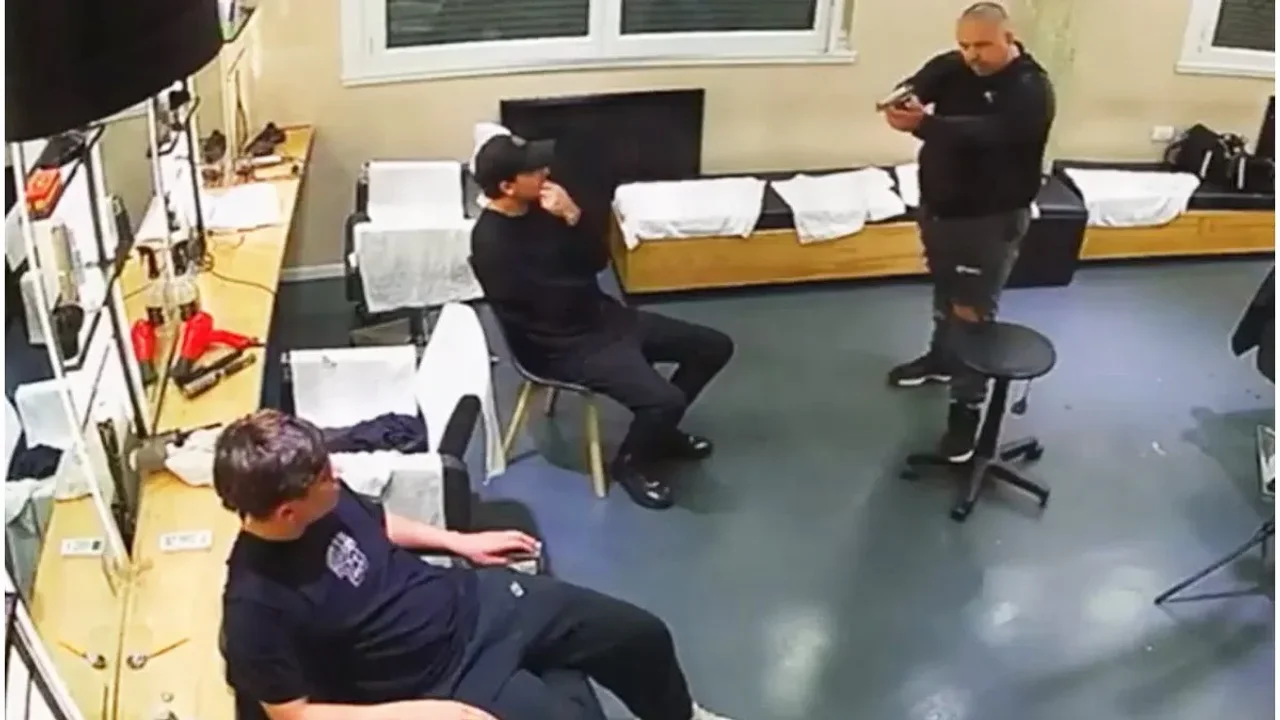 Interpol emitió una alerta roja para dar con el paradero del peluquero que mató a su compañero de trabajo