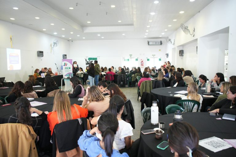 Ministerio de Desarrollo Social lideró jornada sobre detección y abordaje del abuso sexual infantil en General Pico