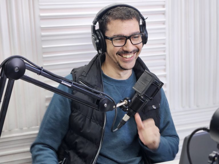 El analista programador Martín Santiago explicó que “mientras más herramientas hay, la exigencia se vuelve más alta”