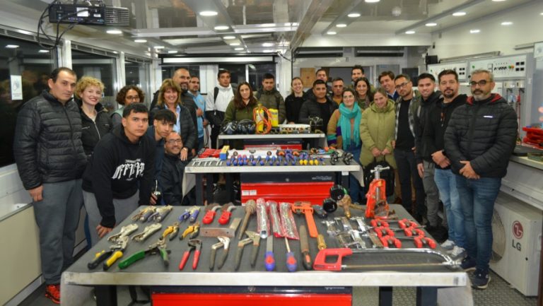 El Aula Taller Móvil de Refrigeración y Climatización ya se encuentra en General Pico