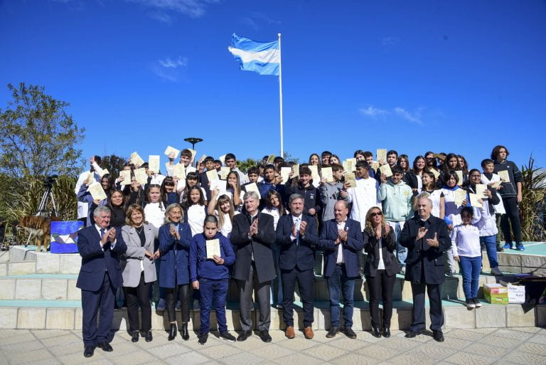 Más de 6.000 estudiantes de La Pampa prometieron lealtad a las Constituciones nacional y provincial