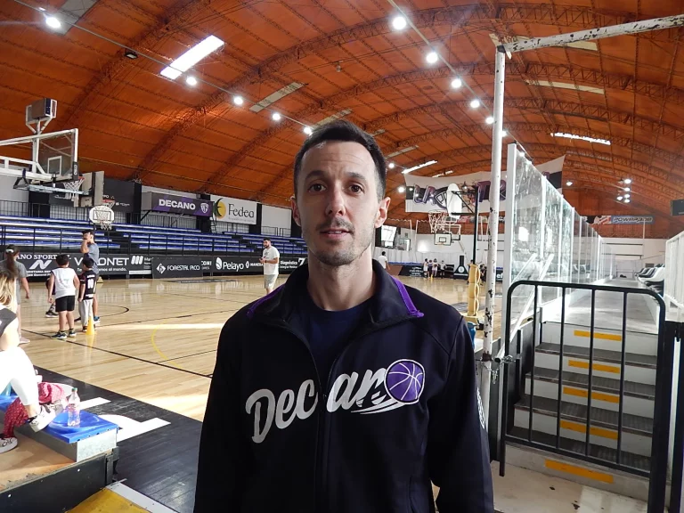 Liga Argentina: “La diferencia estuvo en la confianza que ellos tuvieron durante toda la serie”, afirmó el técnico de PFC, Lisandro De Tomasi
