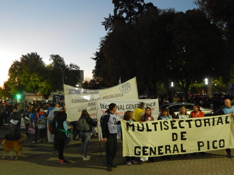 Marcha Multisectorial en General Pico: Un Grito Unánime por la Justicia Social y Económica