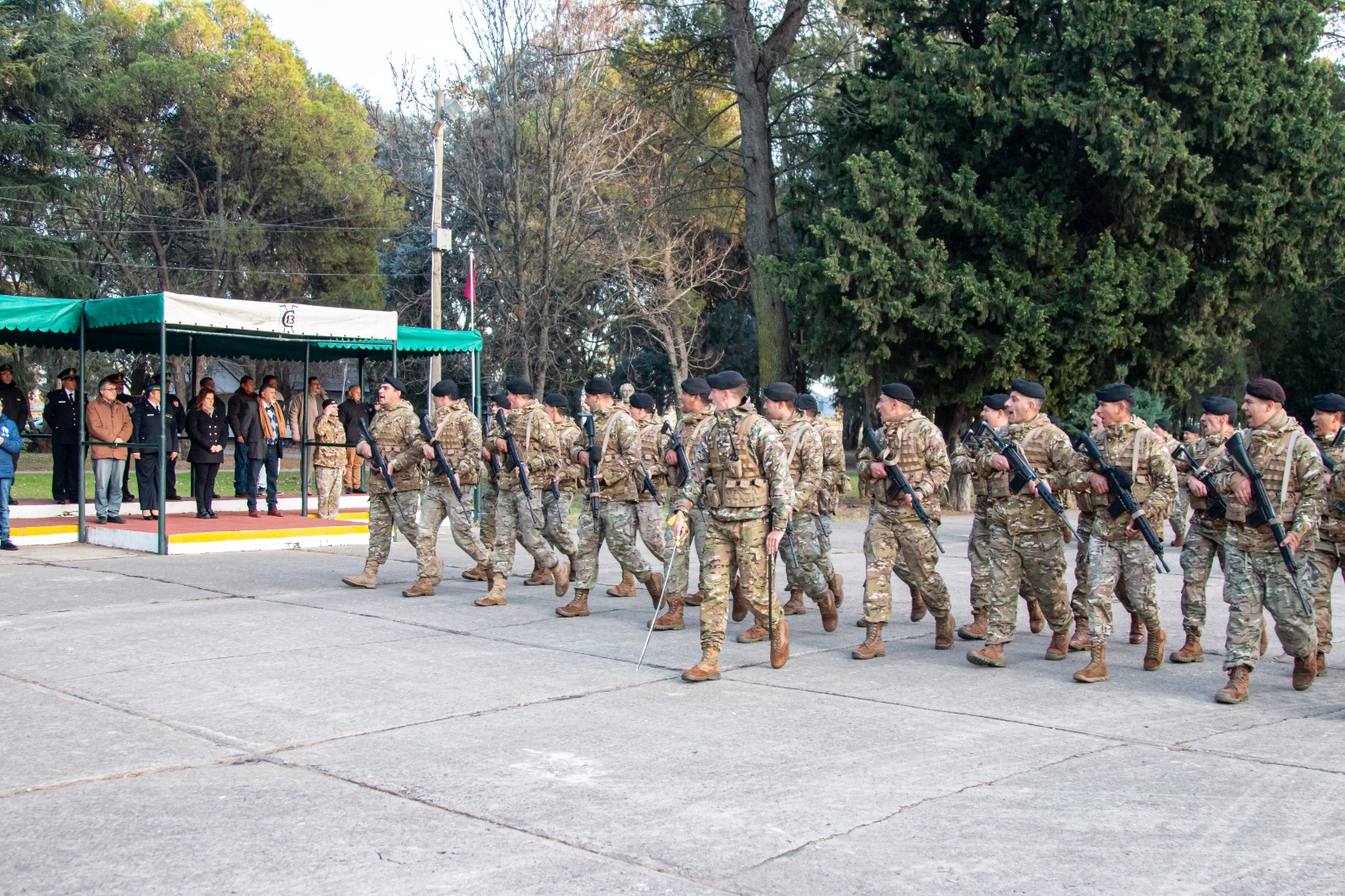 Celebración del Día del Ejército Argentino: se realizó un acto conmemorativo en el Regimiento de Caballería Tanques 13 piquense