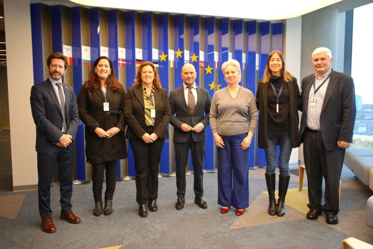 La Intendenta Fernanda Alonso mantuvo reuniones en Cancillería y la Embajada de la Unión Europea para fortalecer la cooperación en cambio climático
