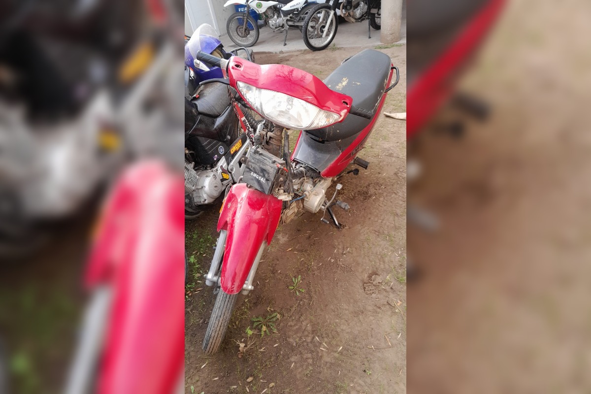 Robo de motocicleta en Parera: se recuperó el vehículo y hay dos adolescentes involucrados