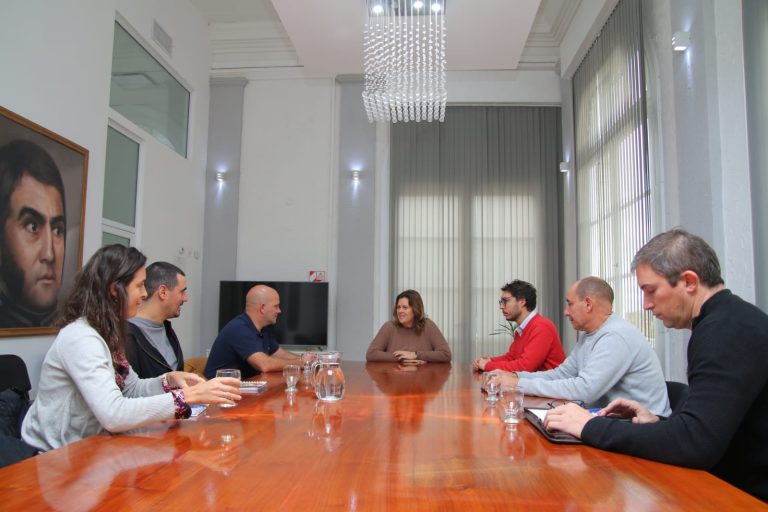 Fernanda Alonso recibió al intendente de Villa Mirasol y dialogó sobre su experiencia en gestión de residuos