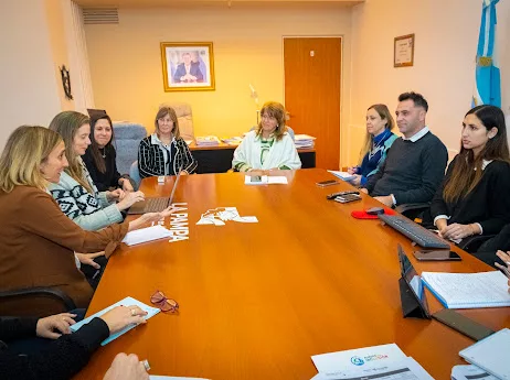 Delegaciones internacionales exploran políticas de inclusión educativa en La Pampa