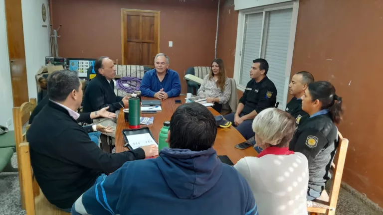 Reuniones del ministro Di Nápoli en La Maruja, Realicó y Colonia Barón para coordinar acciones de seguridad