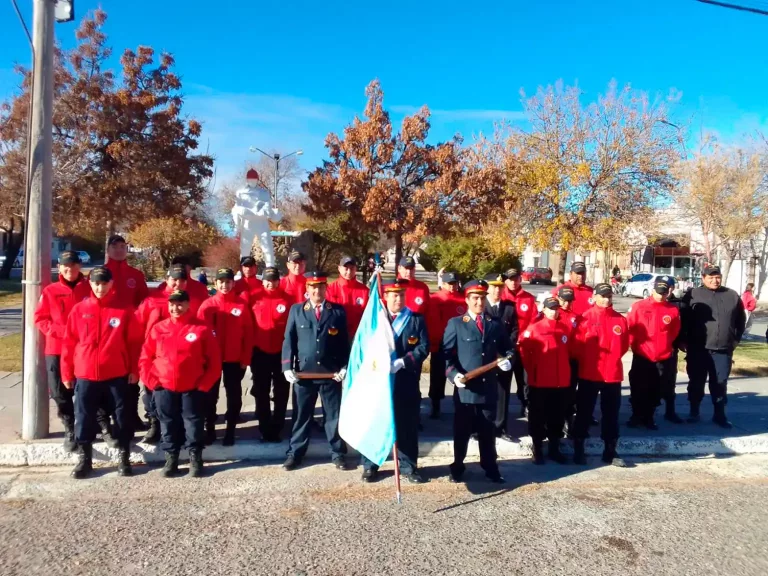 Bomberos de Choele Choel vivirán en el mismo barrio y conformarán una comunidad vecinal bomberil histórica en el país