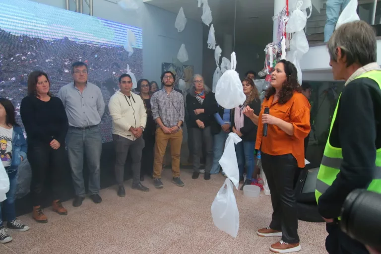 Con la presencia de más de un millar de estudiantes cerró la muestra ambiental “Impacto Humano”