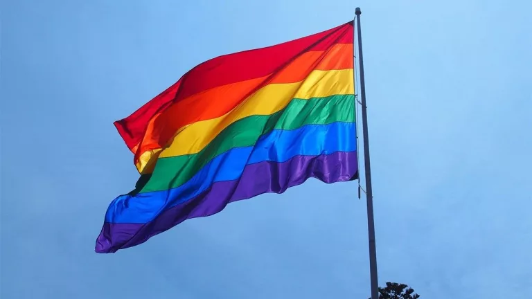 Inauguran la primera muestra de arte LGBTT+ de La Pampa