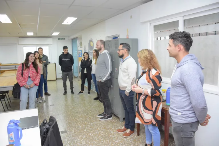 Estudiantes y graduados de la UNLPam visitaron la fundación para el Desarrollo Regional