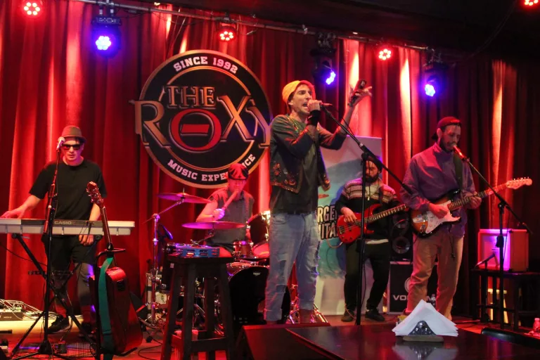 Noche de rock piquense en Buenos Aires
