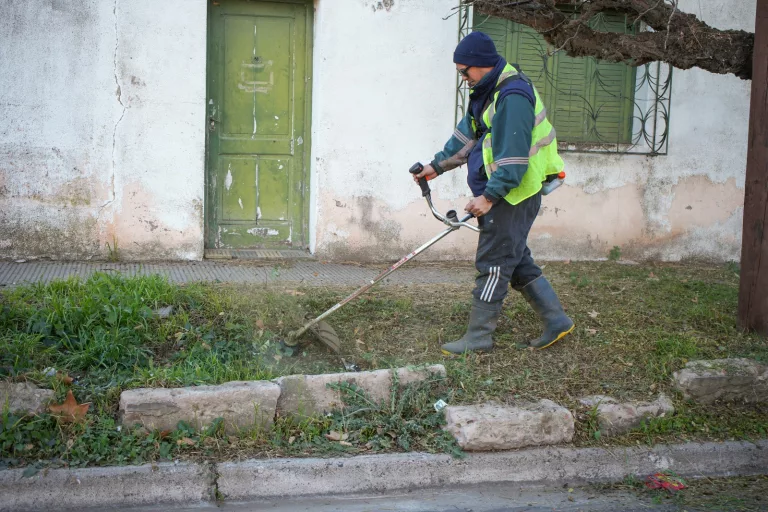 La Municipalidad de General Pico realizó la jornada integral de limpieza N° 19 en barrio Energía y Progreso