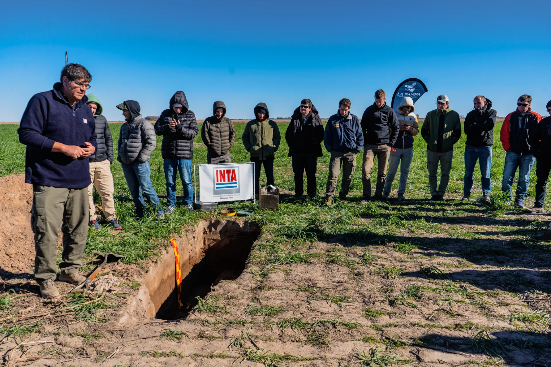 General Pico: Importante presencia tuvo la jornada realizada a campo en el marco del Día de la Conservación del Suelo