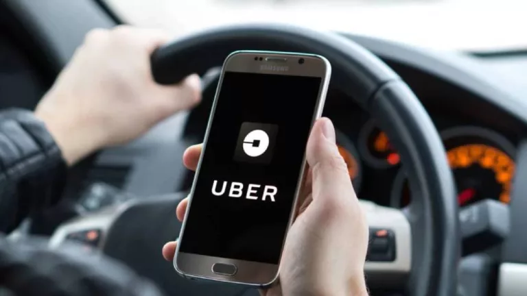 Revés judicial para taxistas: Cámara de Apelaciones rechaza demanda contra Uber en La Pampa