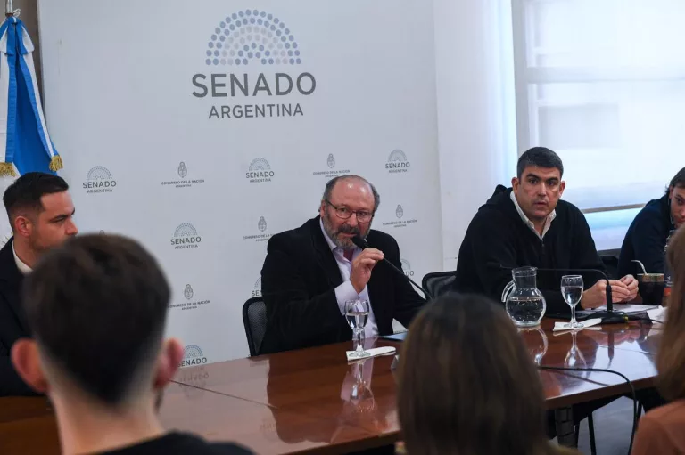 Kroneberger compartió una jornada de trabajo con ateneos vinculados al campo y jóvenes rurales de todo el país