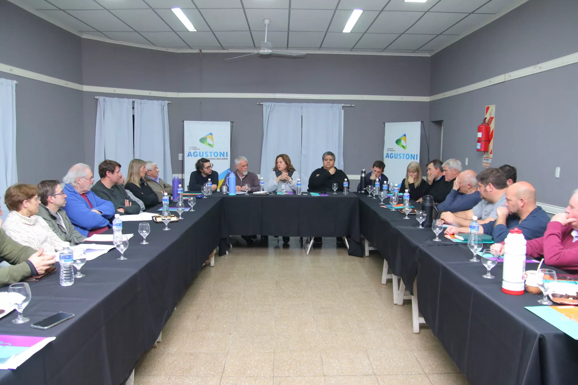 Reunión de la Microrregión II en Agustoni: avances en legislación y servicios regionales