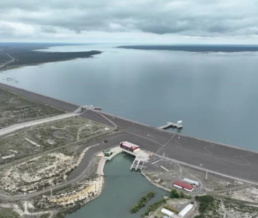 La erogación en Casa de Piedra aumentará a 105 m³/s a partir del próximo miércoles.