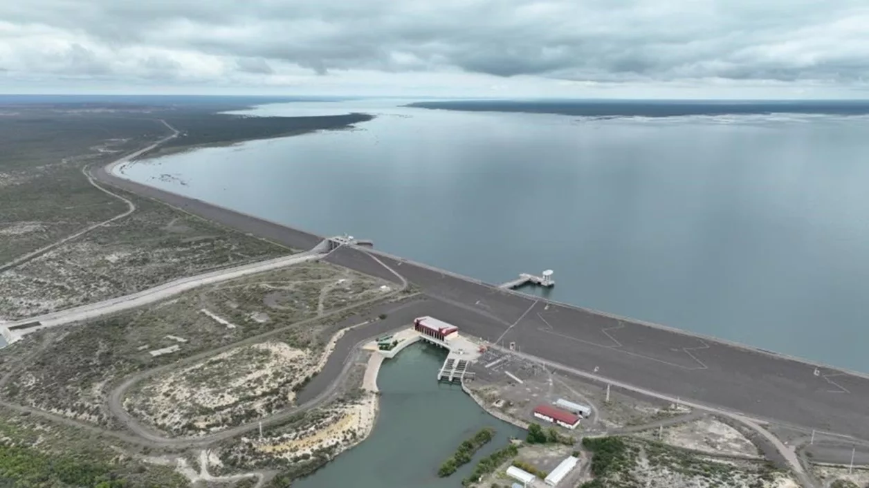 La erogación en Casa de Piedra aumentará a 105 m³/s a partir del próximo miércoles.