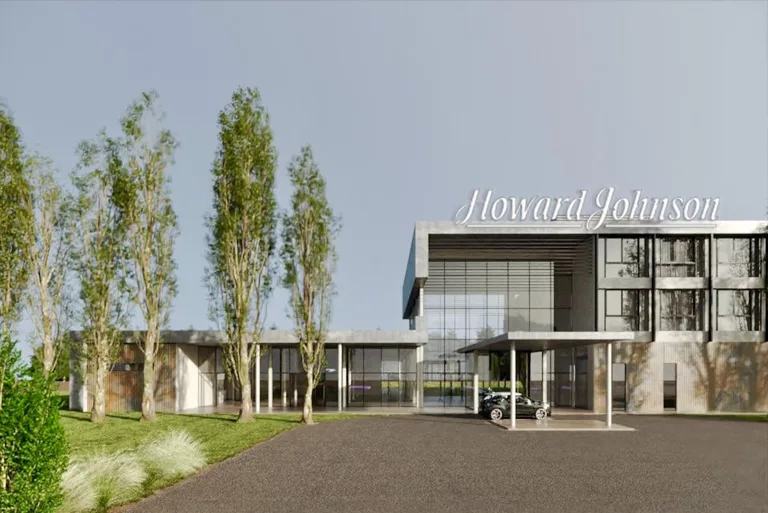Construcción del hotel Howard Johnson en General Pico: “la intención es que todo sea mano de obra local”, afirmó el CEO