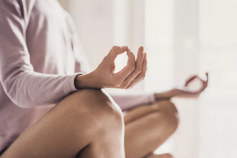 La Municipalidad ofrecerá clase gratuita de yoga y meditación para fomentar hábitos saludables