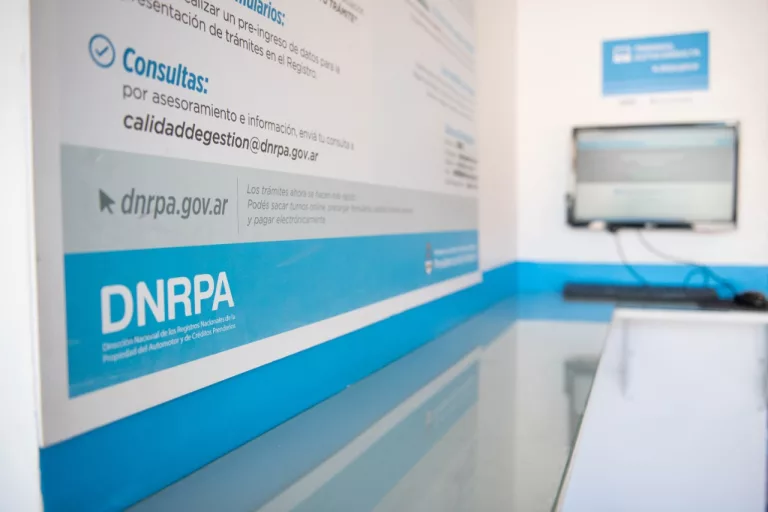 Cierran registros de automotor en General Acha e Intendente Alvear