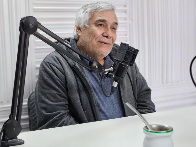 46 años de radio: la historia de Horacio “el negro” Gaspari, la voz de General Pico