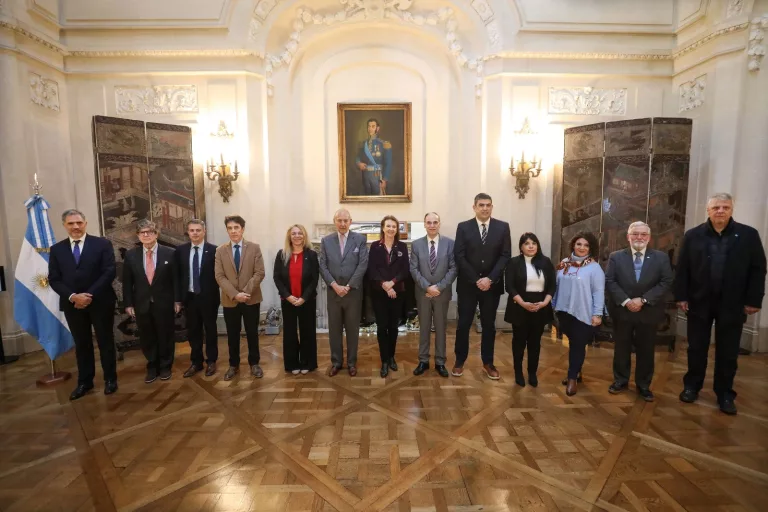 Reunión del consejo nacional impulsa políticas de Estado para la defensa de la soberanía sobre las Islas Malvinas
