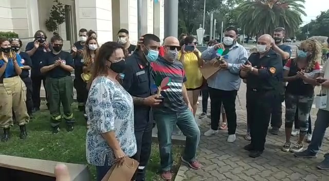 ¡General Pico recibió con gran orgullo a los brigadistas pampeanos que combatieron los incendios en el norte argentino!