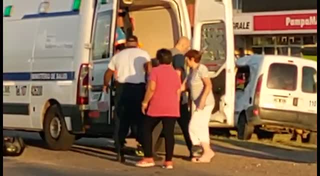 General Pico: Grave accidente dejó dos motociclistas hospitalizados