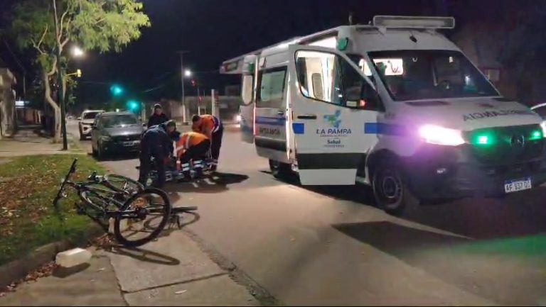 Joven ciclista sufrió fractura de tobillo