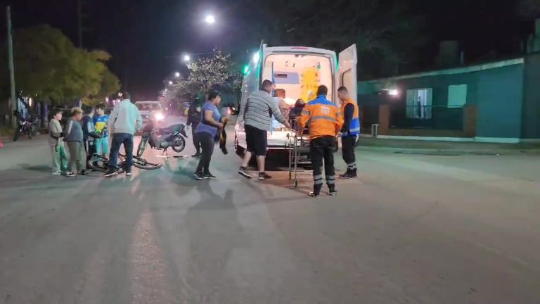  Accidente en calle 29 bis y 40: colisión entre moto y bicicleta