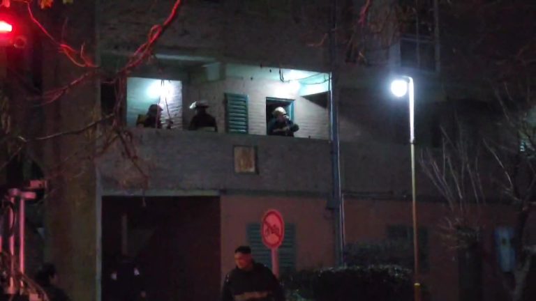 Principio de incendio en departamento de barrio Malvinas