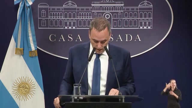 Irónico saludo de cumpleaños del vocero presidencial a Cristina Kirchner