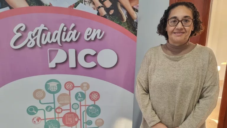 “Hace 24 años arrancamos con la Expo Carreras con tres propuestas, hoy tenemos más de 297 carreras en General Pico”, reveló Gabriela Ramírez